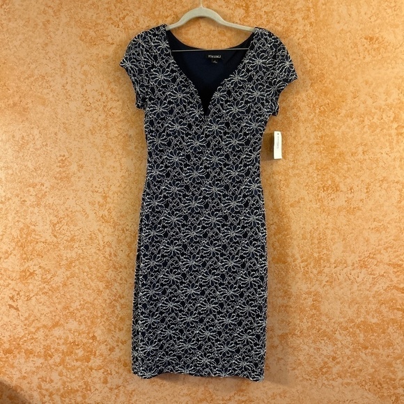 🌿SALE🌿ROZ & ALI Dress  size 4 - Picture 1 of 8